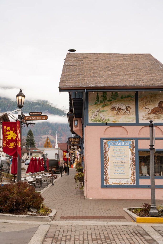 street with restaurant in leavenworth washington