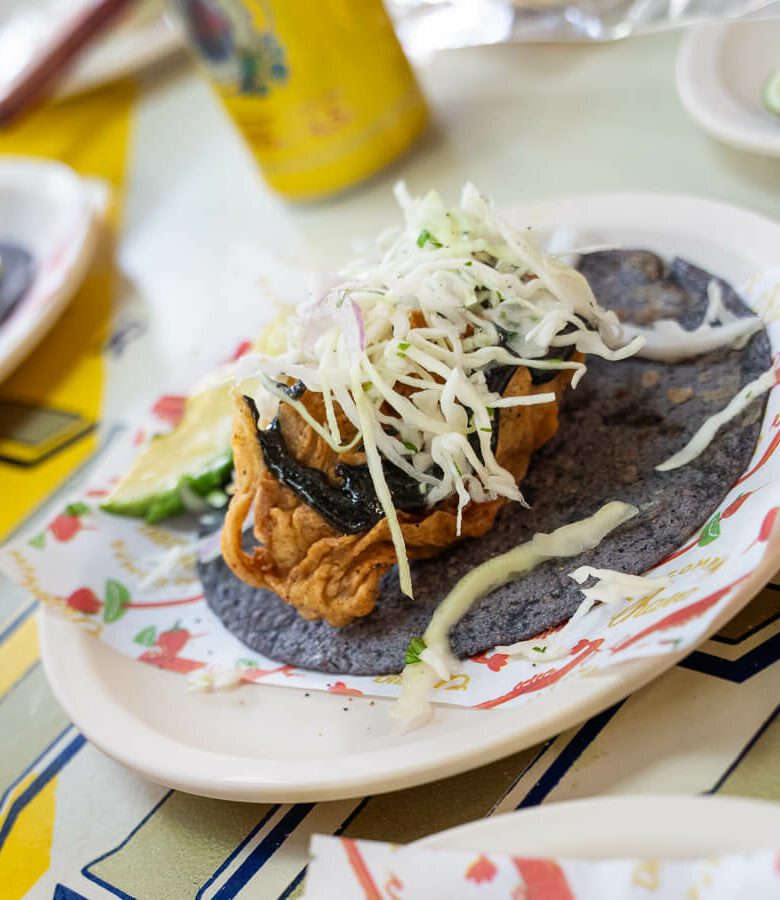 an oyster taco at one of the best restaurants in mexico city