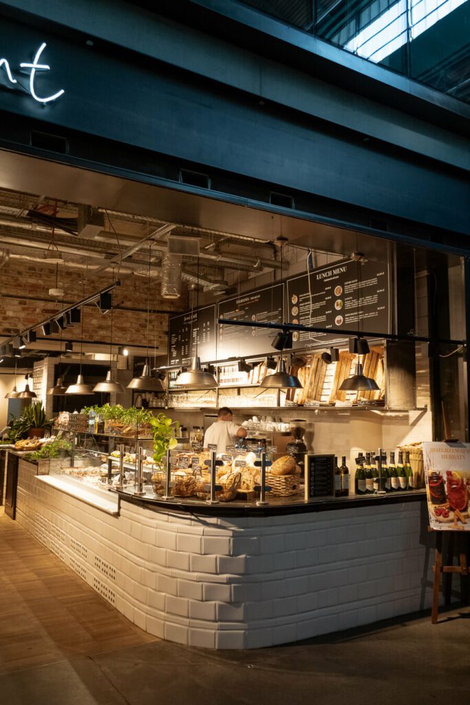 cafe and bakery in warsaw poalnd