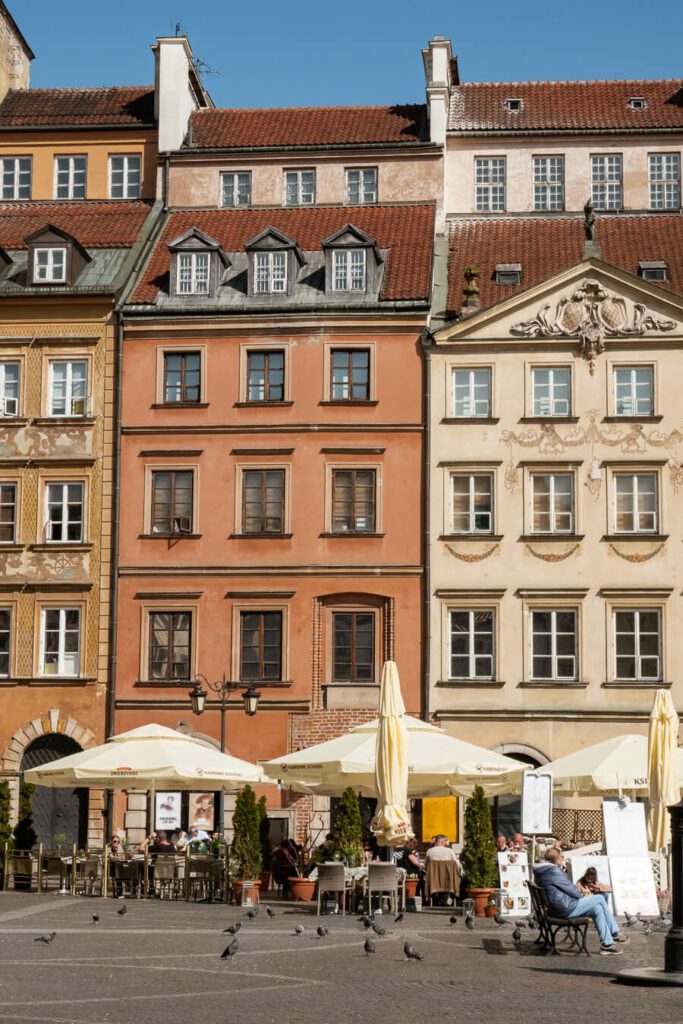 what to see in warsaw - old town square