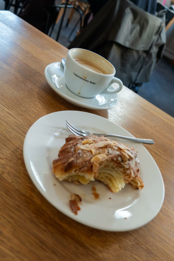 ministerstwo kawy coffee and pastry