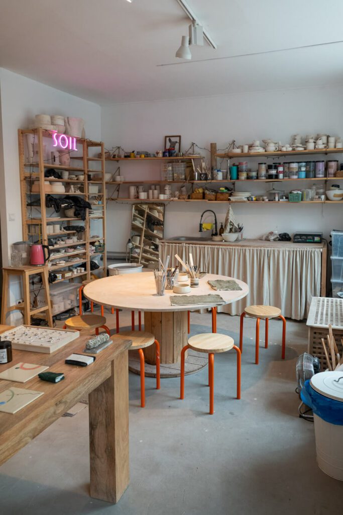 boutique and studio in saska kepa