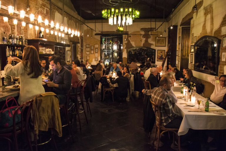 bistro cinq interior, one of the best restaurants in antigua guatemala