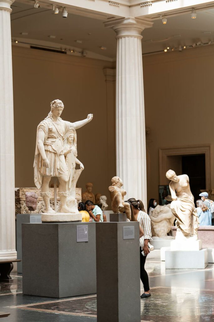 the met museum interior new york city