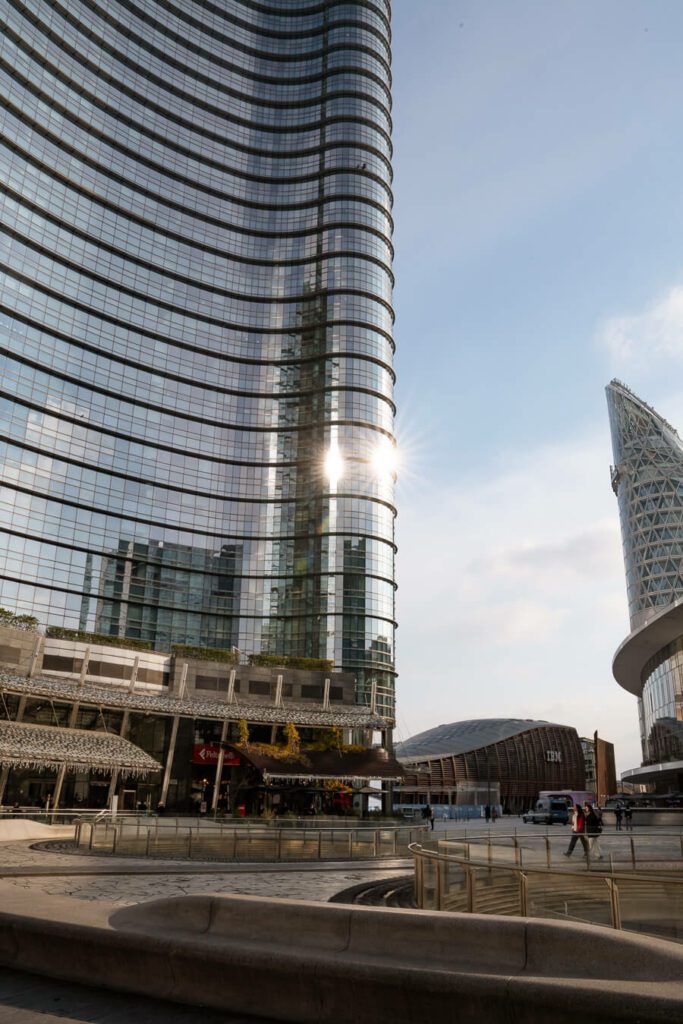 Isola neighborhood of milan