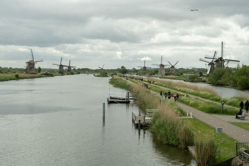 kinderdijk windmills netherlands day trip