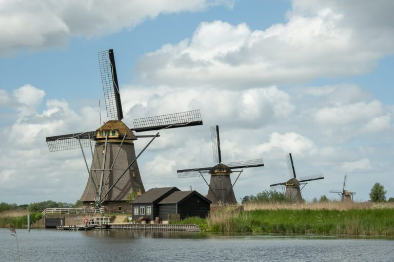 kinderdijk windmills