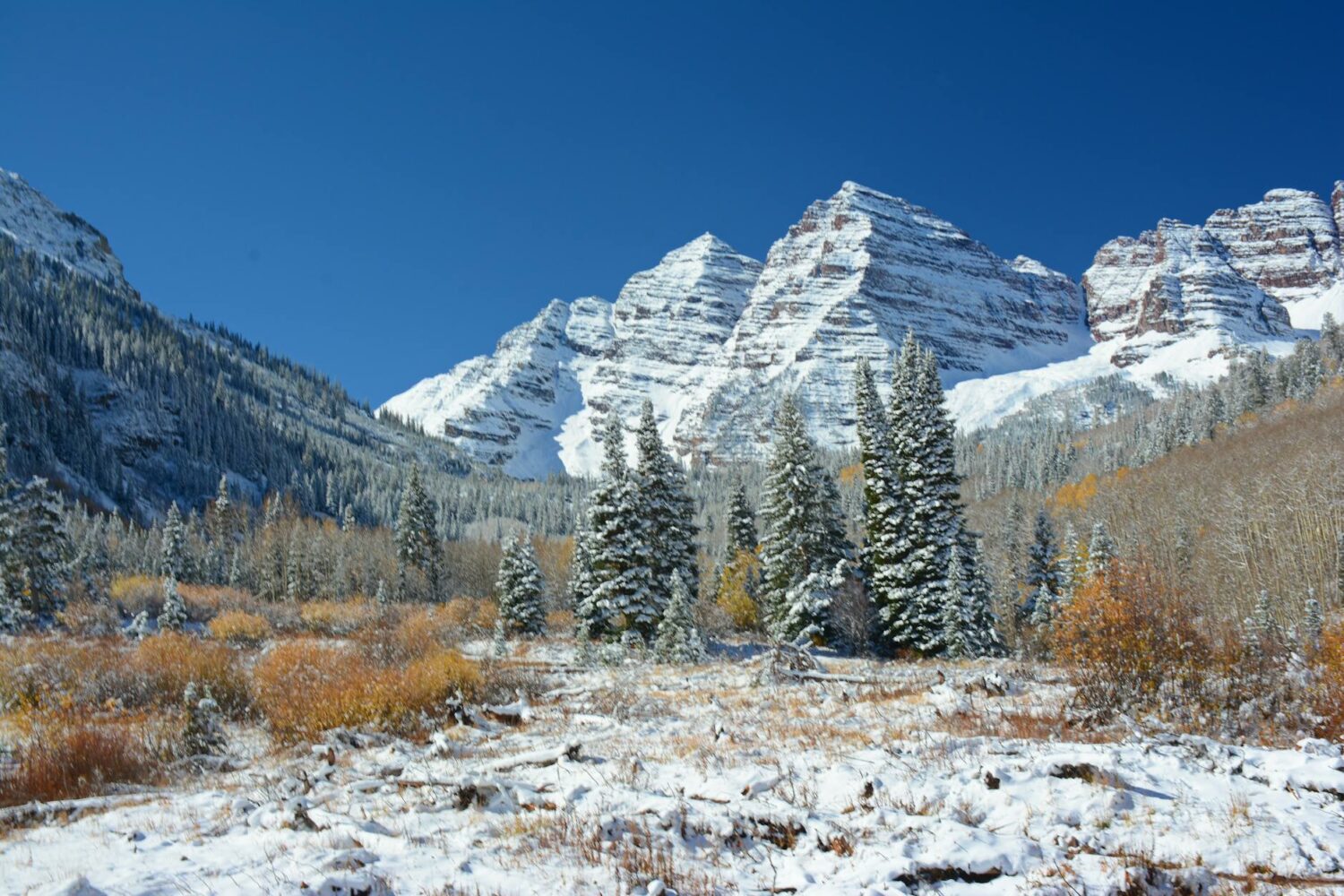 scenic autumn snow in maroon bells aspen